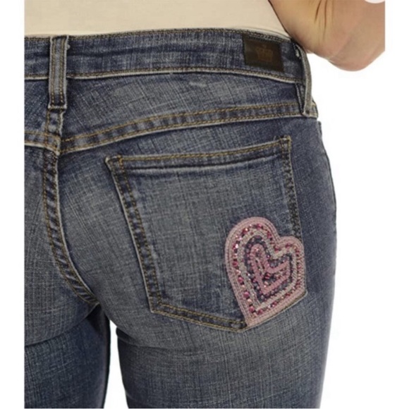 Juicy Couture Melrose Bermuda Short with Heart embellished pocket - Picture 2 of 10